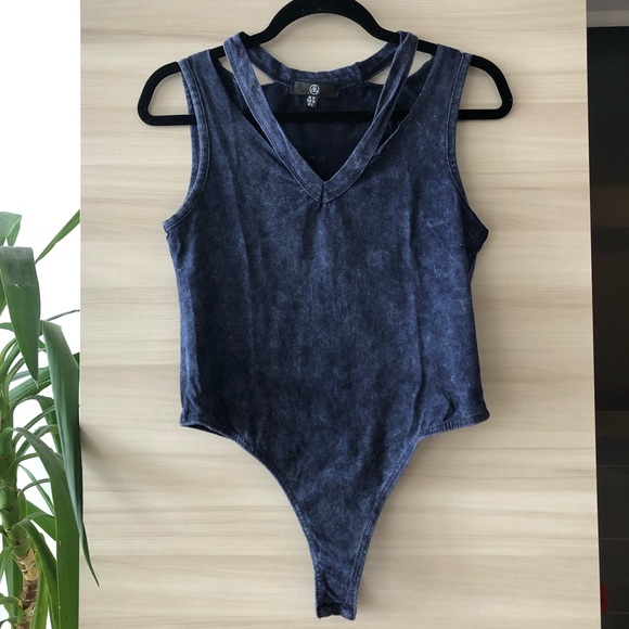 Missguided Tops - EDGY BODYSUIT